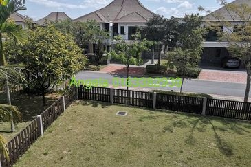  Charms of Nusantara Setia Eco Glades 