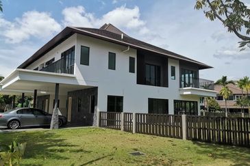  Charms of Nusantara Setia Eco Glades 