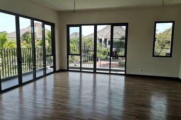  Charms of Nusantara Setia Eco Glades 