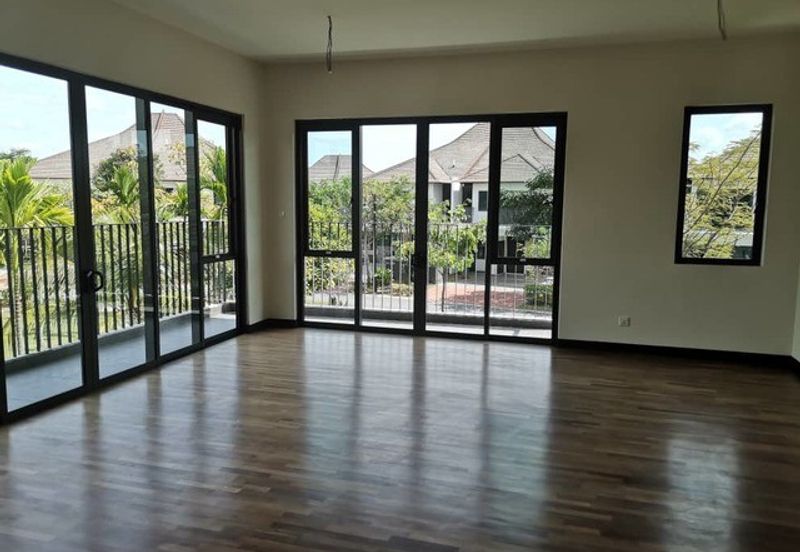  Charms of Nusantara Setia Eco Glades 