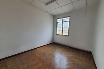 Taman Saujana Puchong