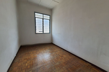 Taman Saujana Puchong