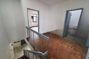 Taman Saujana Puchong