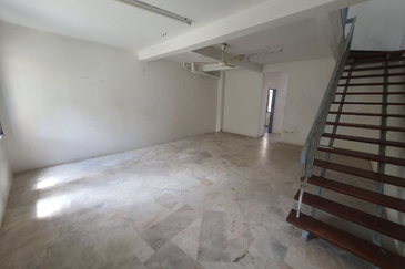 Taman Saujana Puchong