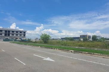 Cipta Industrial Park @ Serenia City