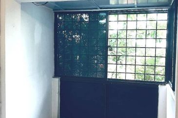 Perdana Villa Deluxe, Taman Pandan Perdana