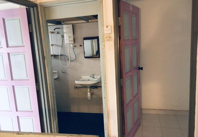 Perdana Villa Deluxe, Taman Pandan Perdana