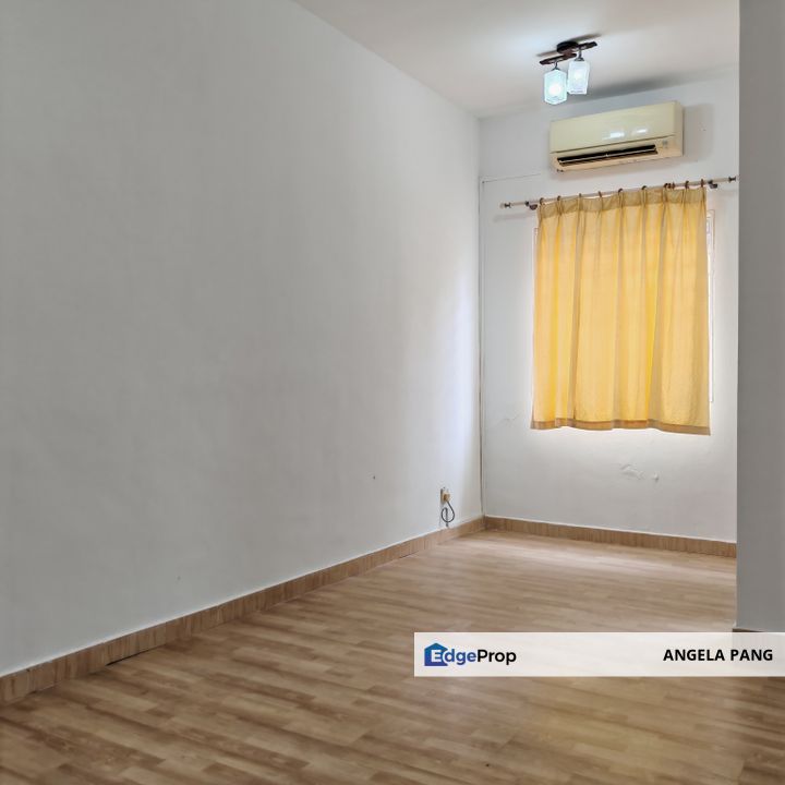 2 Storey Taman Puncak Jalil For Sale 18x60, Selangor, Seri Kembangan