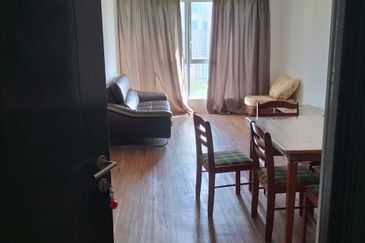 Residensi Gembira 737