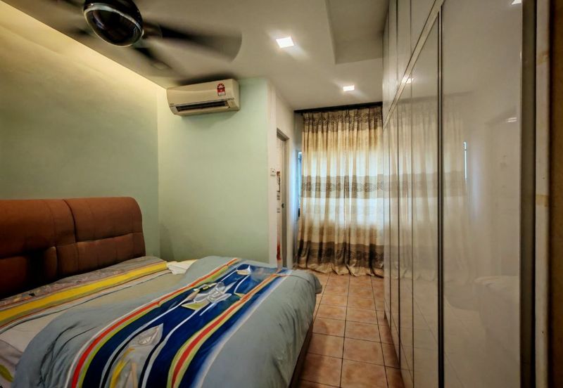 Sri Tanjung Apartment