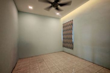 Sri Tanjung Apartment