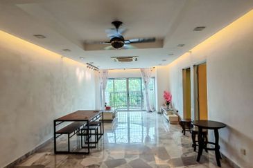 Sri Tanjung Apartment