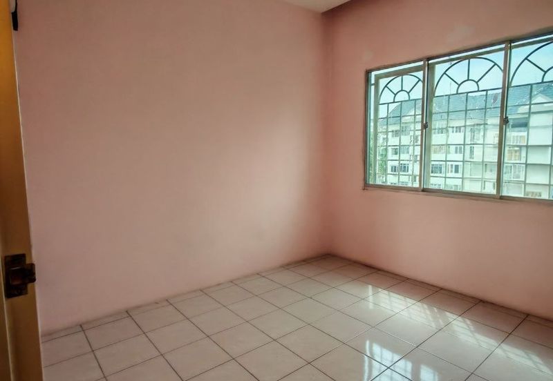 Sri Tanjung Apartment