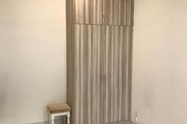 Neos @ PandanMas Townhouse