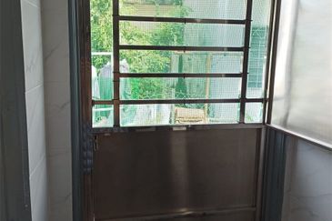 Jalan Taman Kinrara 2/1A