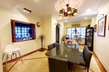 Bandar Tasik Selatan Corner Lot Fully Renovated 28x70