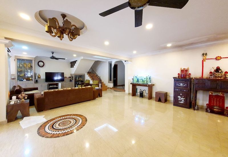 Bandar Tasik Selatan Corner Lot Fully Renovated 28x70