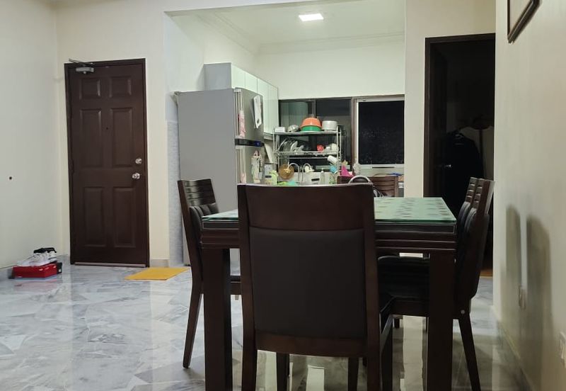 Sri Tanjung Apartment