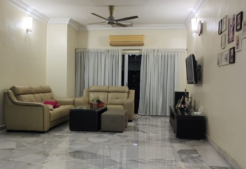 Sri Tanjung Apartment