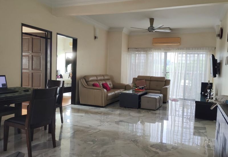 Sri Tanjung Apartment