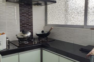 Sri Tanjung Apartment