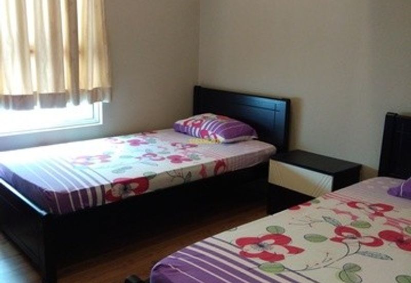 The Hipster @ taman Desa