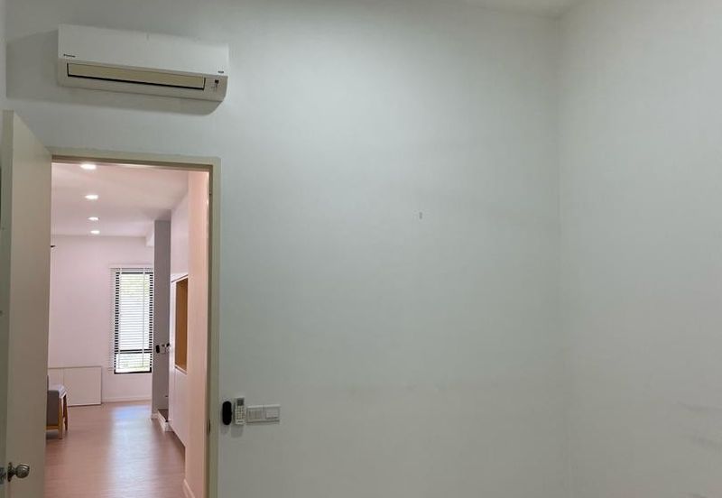 Tenderfields @ Eco Majestic