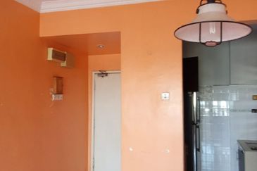 Sri Teratai Apartment