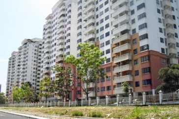 Vista Millennium Condominiums