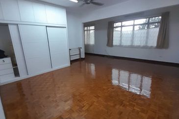 Overseas Union Garden