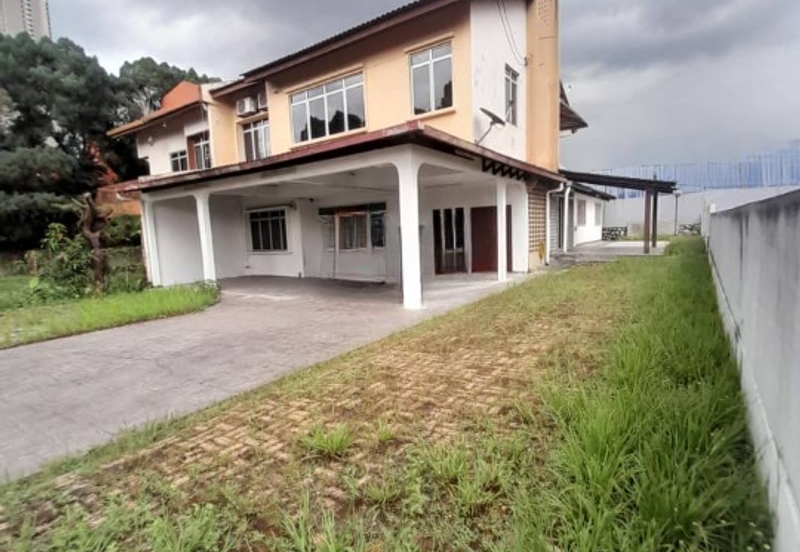 Overseas Union Garden