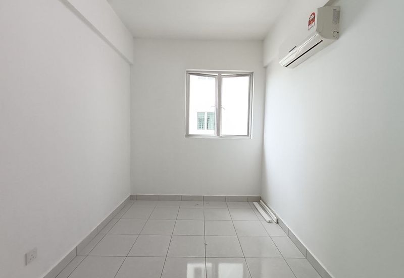 The Residence 1 @ Tiara South