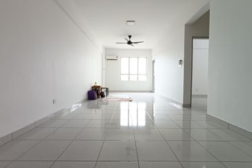 The Residence 1 @ Tiara South