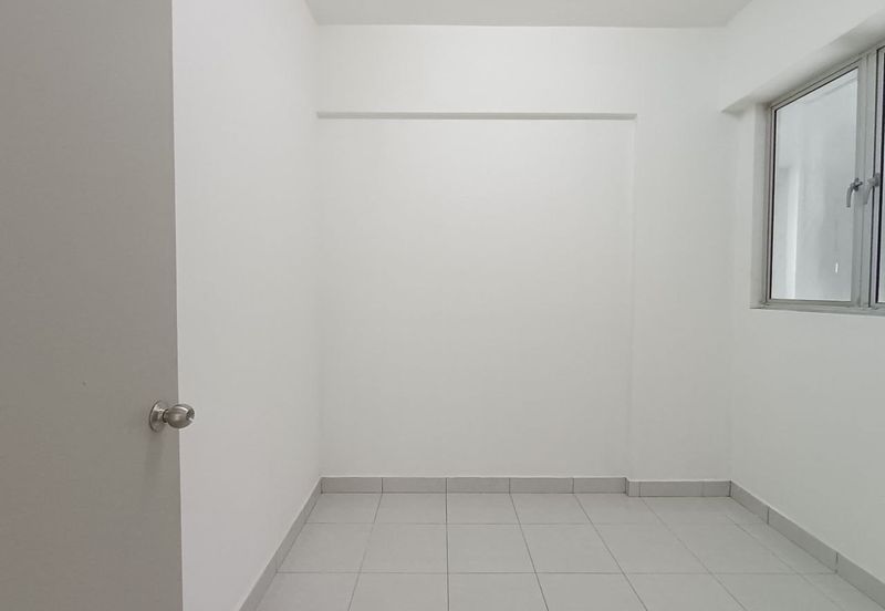 The Residence 1 @ Tiara South