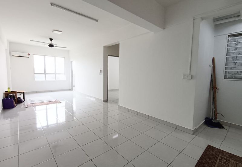 The Residence 1 @ Tiara South