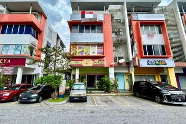 The Parc Factory Outlet