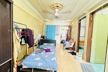 Flat Mutiara Fadason