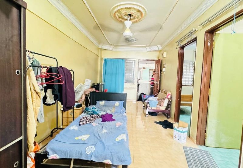 Flat Mutiara Fadason