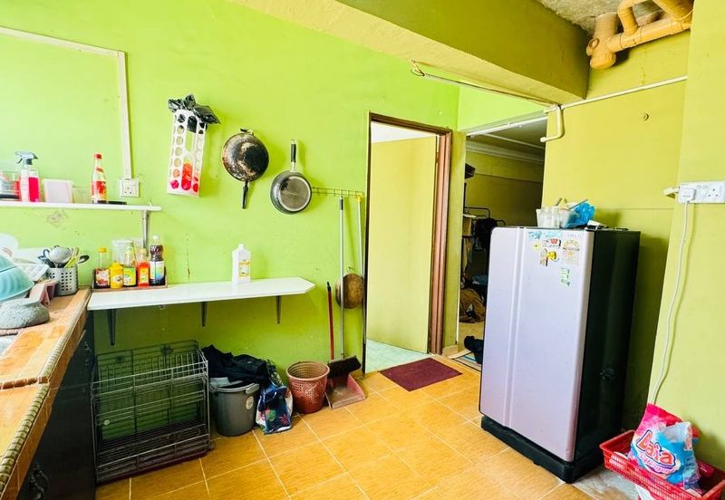 Flat Mutiara Fadason