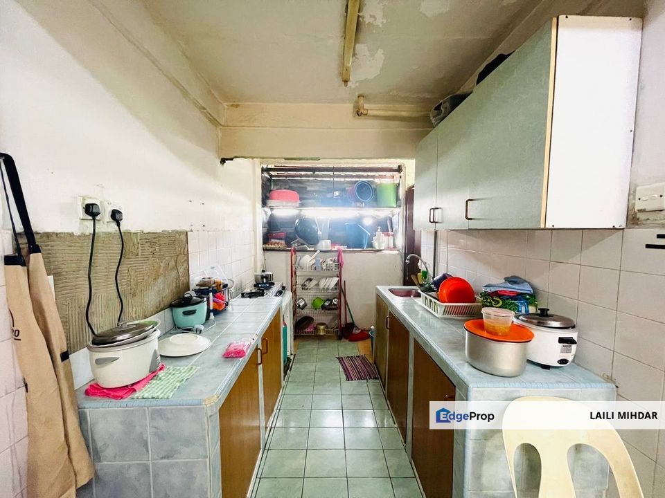 Flat Gugusan Tanjung Seksyen 6 Kota Damansara, Selangor, Kota Damansara