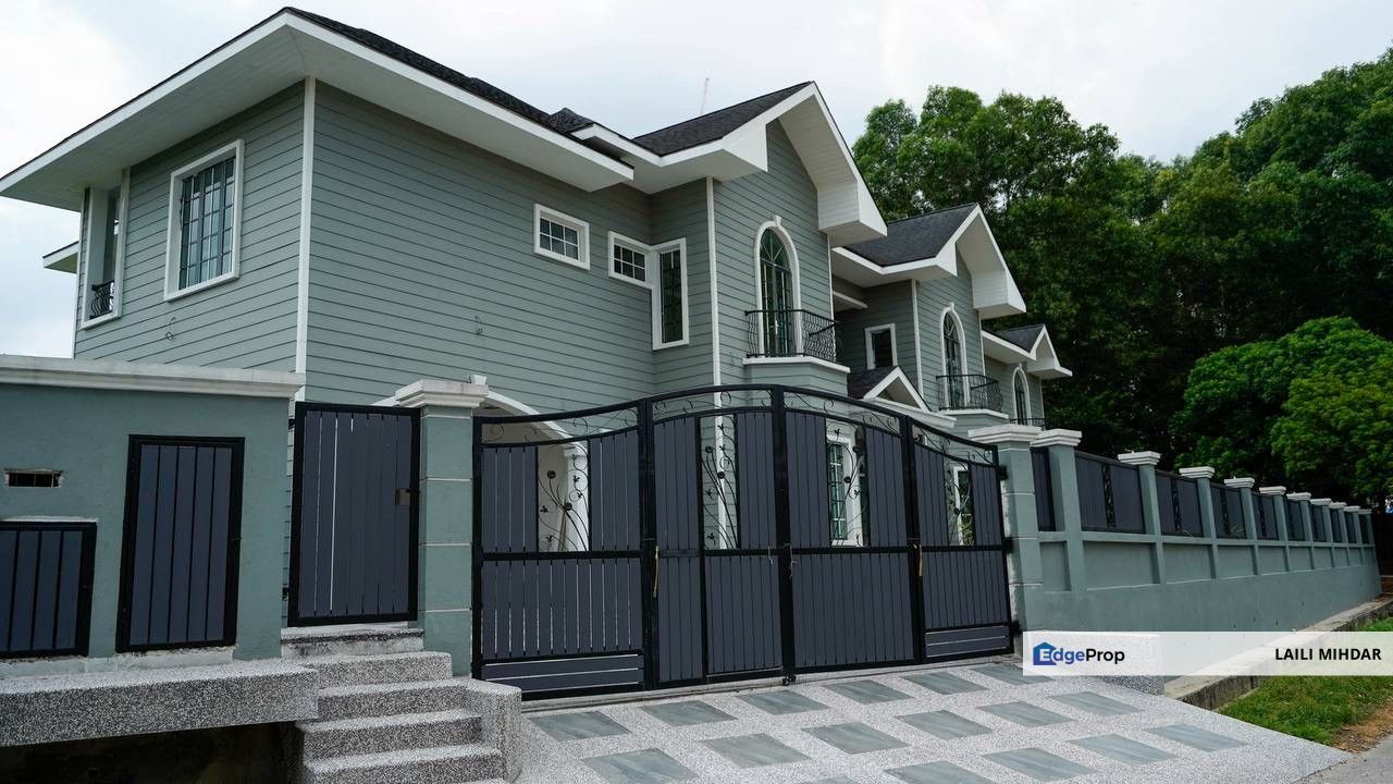 2.5 Luxury Bungalow House With Swimming Pool, Seksyen 6, Kota Damansara, Selangor, Kota Damansara