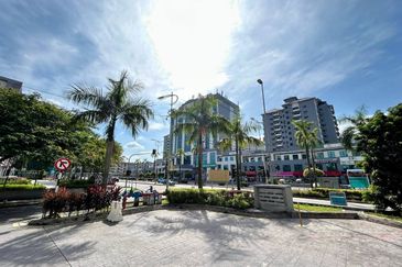 The Grand SOFO @ Kelana Damansara Suite