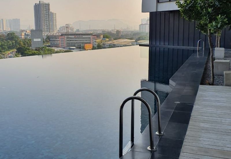 Flexus Signature Suites