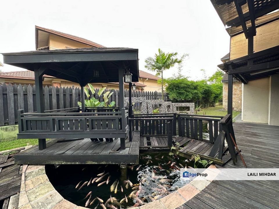 USJ 17 Subang Jaya Exclusive Bungalow For Sale with Huge Land, Selangor, Subang Jaya