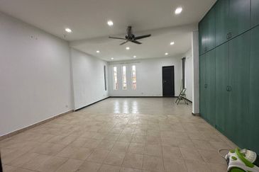 Taman Saujana Puchong