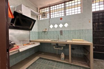 Taman Saujana Puchong