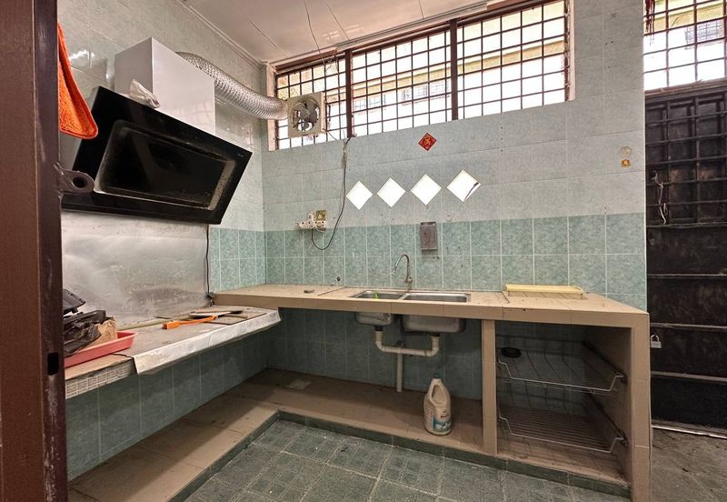 Taman Saujana Puchong