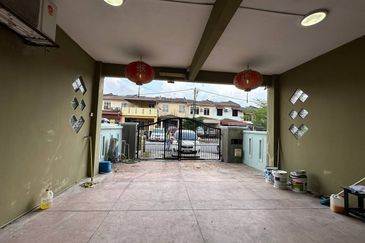 Taman Saujana Puchong