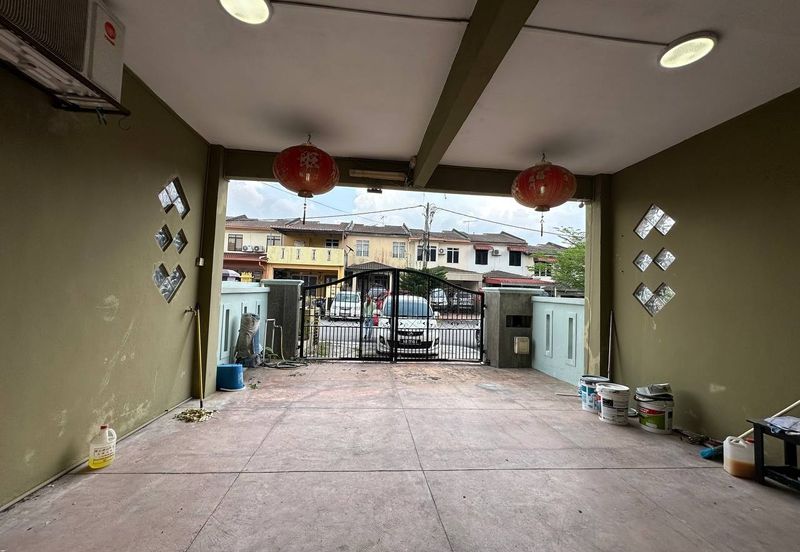 Taman Saujana Puchong