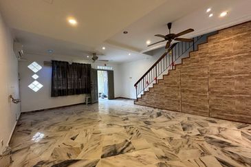 Taman Saujana Puchong